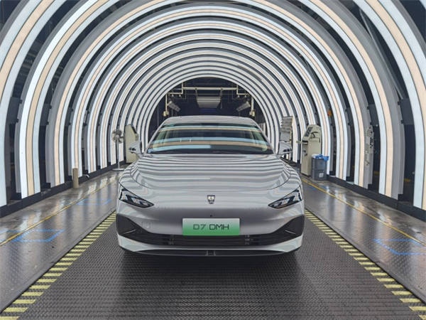 破局与变革，剖析球王会体育发展的密码