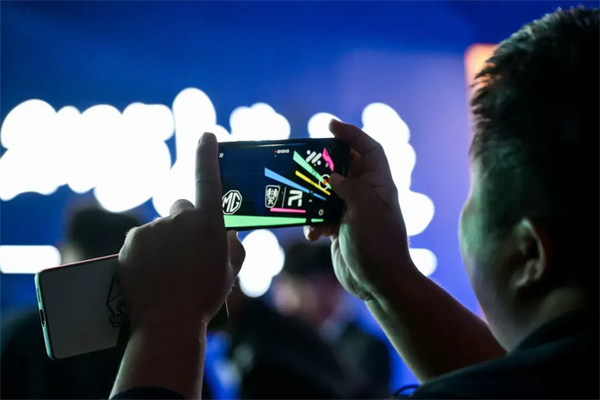 上汽之夜有深意：把最好的珍珠串成最美的项链