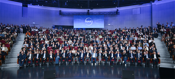 最沉得住气，也最让人震撼，上汽凭啥成为技术平权浪潮中的“弄潮儿”