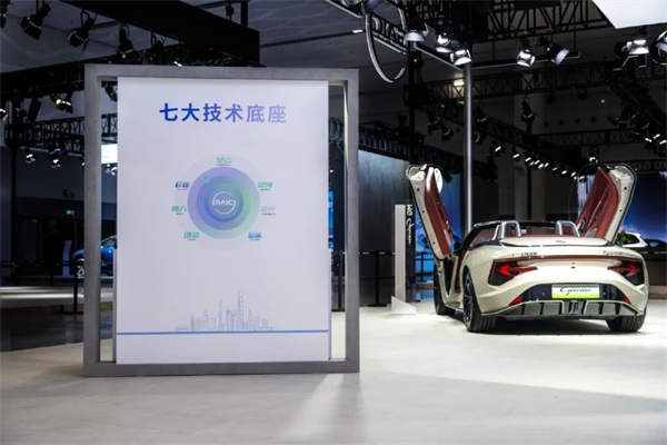 专访贾健旭：以“新范式”破局，重构中国汽车新坐标