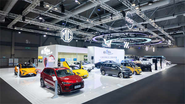 中国汽车做强做大的最好注脚，正是上汽的企稳回升