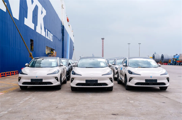 验证加速度 球王会体育破解出海价值升维密码