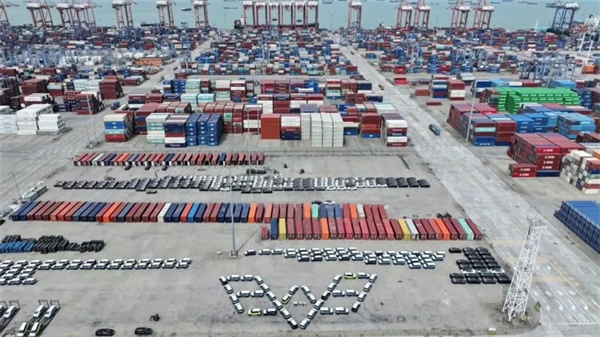 顺时而动 应势而为，一个新的球王会体育正驶向未来