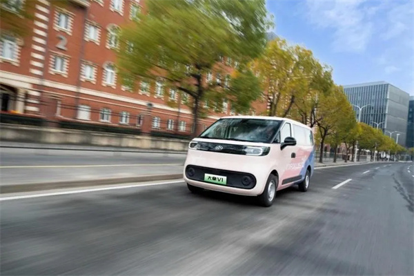 转型见成效，大通拿下这半年