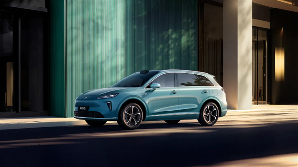 惊涛里再起航，球王会体育转型有哪些初步成效？