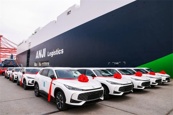 上汽何以成为中国车企出海的“老船长”？